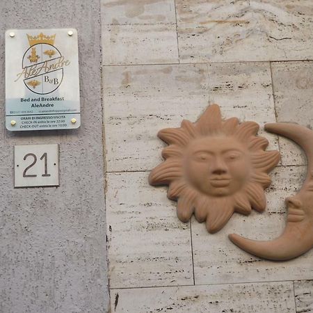 Aleandre Acomodação com café da manhã Foggia Exterior foto